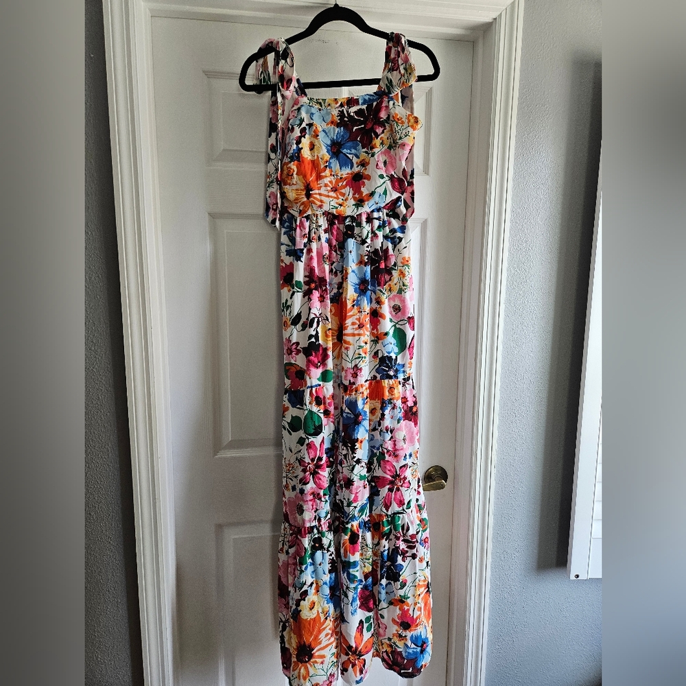 Tiki Prairie Maxi Dress - Picture 4 of 9